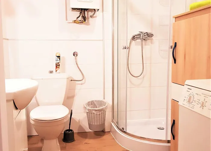 Hostel - Srodmiescie *